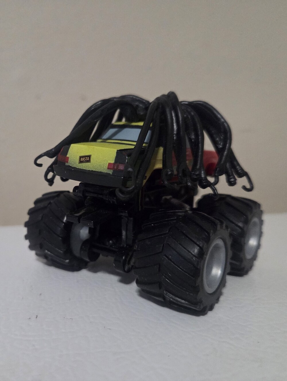 Disney Pixar Cars Rasta Carian Monster Truck Mater Toon